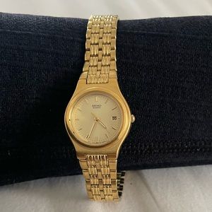 Vintage Gold Toned Seiko Watch Womens  3y02-0a50 New Battery Working